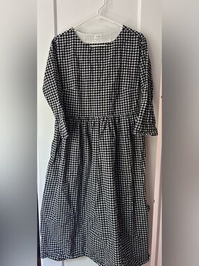 Black and White Gingham Toast Dress - 3/4 Sleeve